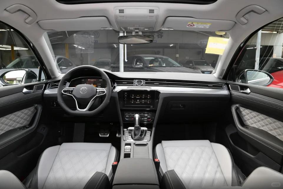 探店邁騰眾享款 280TSI 豪華型:大空間帶來(lái)大享受?