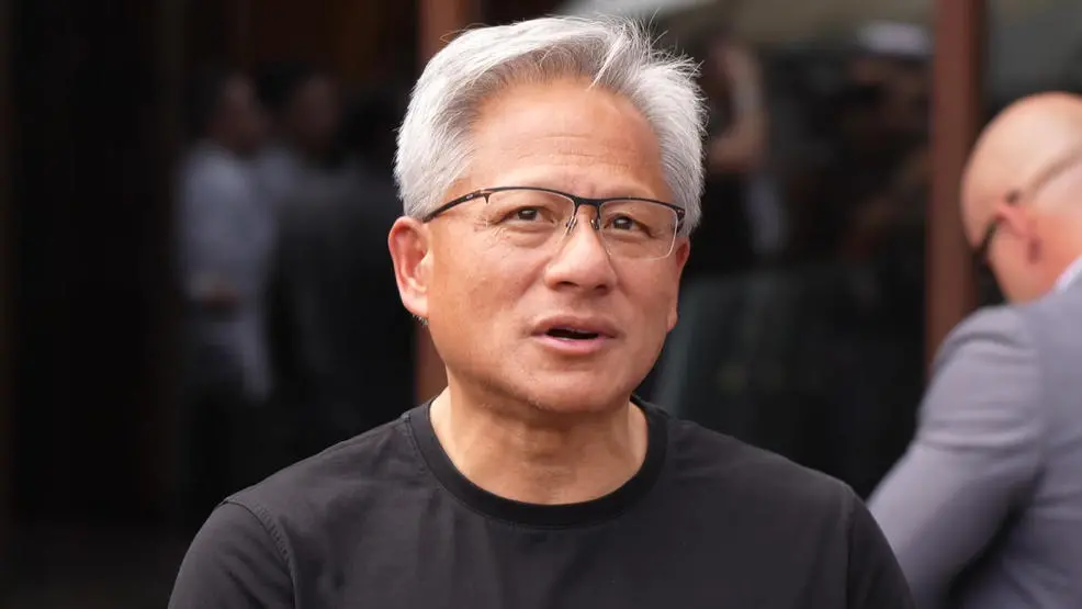 黃仁勛媒體會實錄：華為很強、DeepSeek是突破，中國AI讓英偉達不得不持續(xù)下注